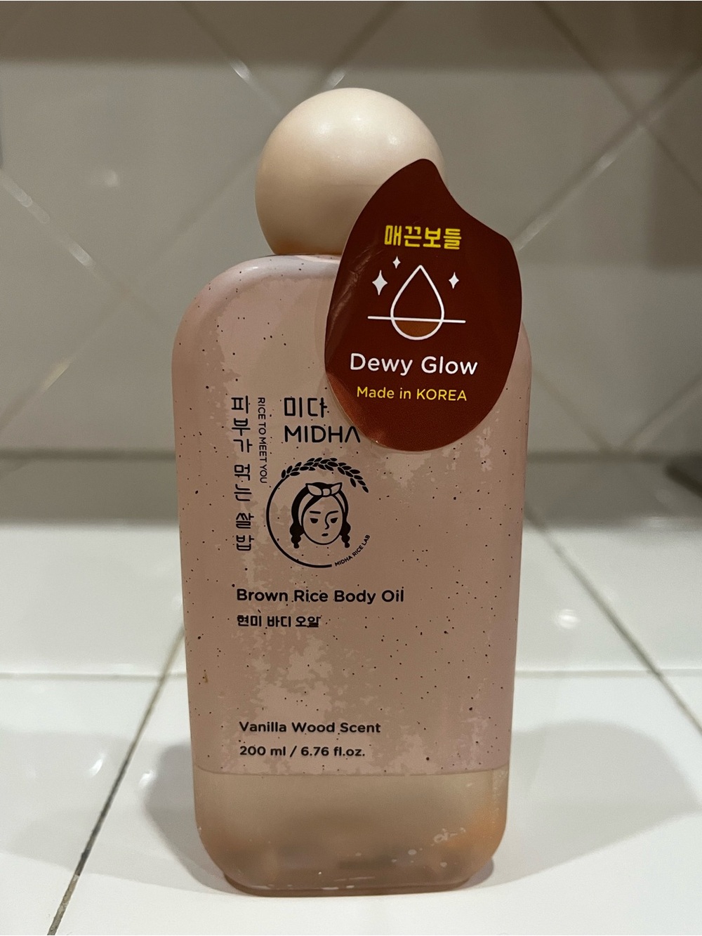 MIDHA Brown Rice Body Oil Vanilla Wood Scent 200 ml / 6.76 fl oz K-Beauty